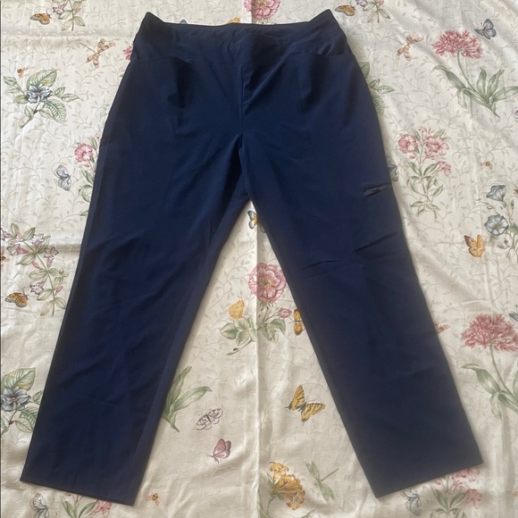 Chico's Pants - Chico’s  Zenergy Navy Women’s Pants Sz 1R Pull Up